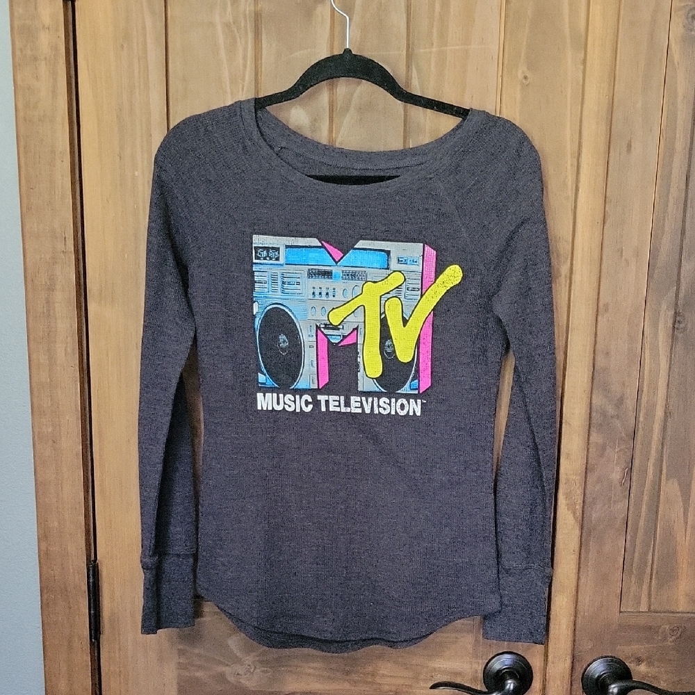 MTV Women's Long Sleeve Graphic Tee - Charcoal